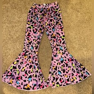 SHEIN Colorful Leopard Print Kids Flare Pants